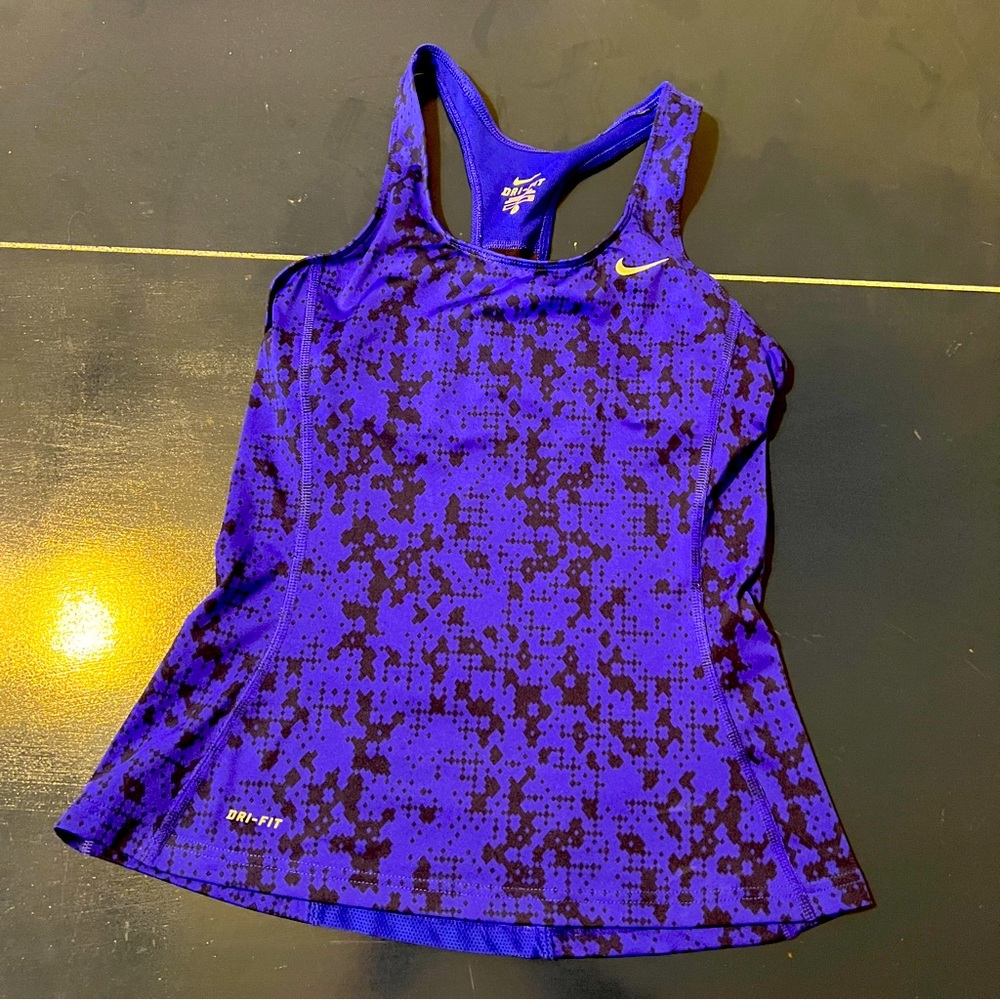 NIKE Dri-Fit Racerback Tank Top Running Sports Bra. Size Small